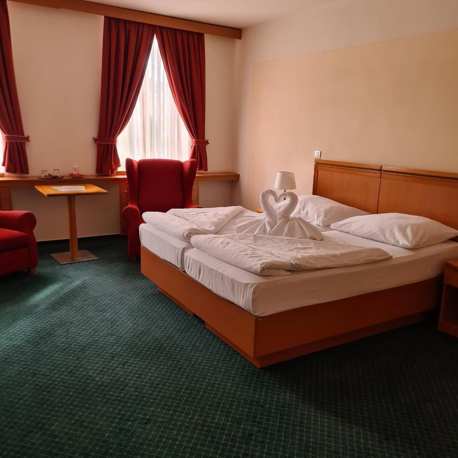 Hotel Slovan Jeseník Exterior foto